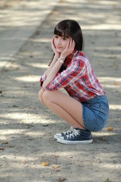 山岸逢花
